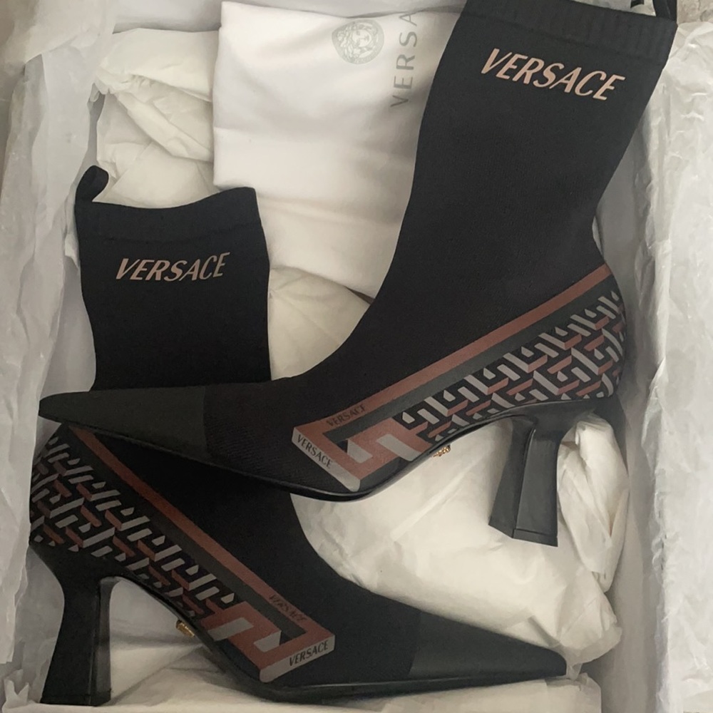 VERSACE LA GRECA SIGNATURE SOCK BOOTS size 39 - Picture 4 of 13